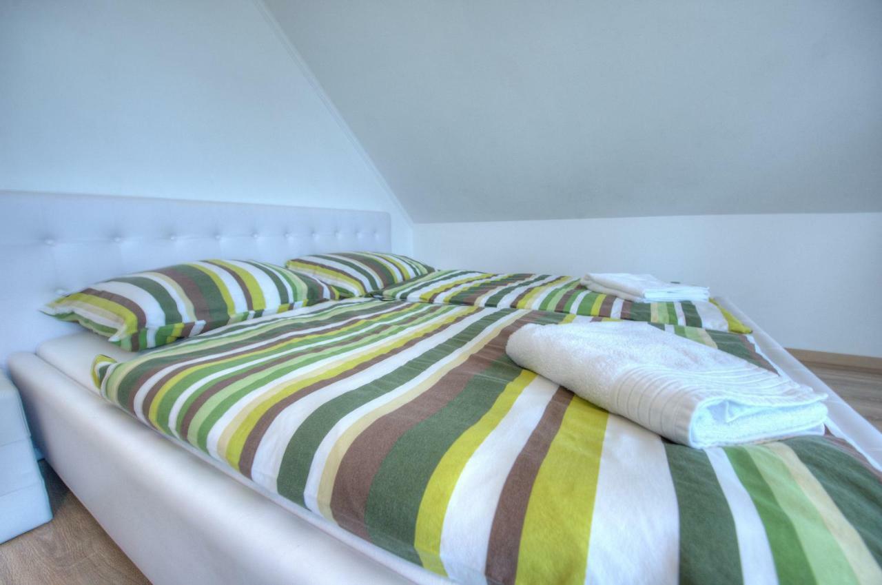 Hilltop Apartments Fonyod Ngoại thất bức ảnh